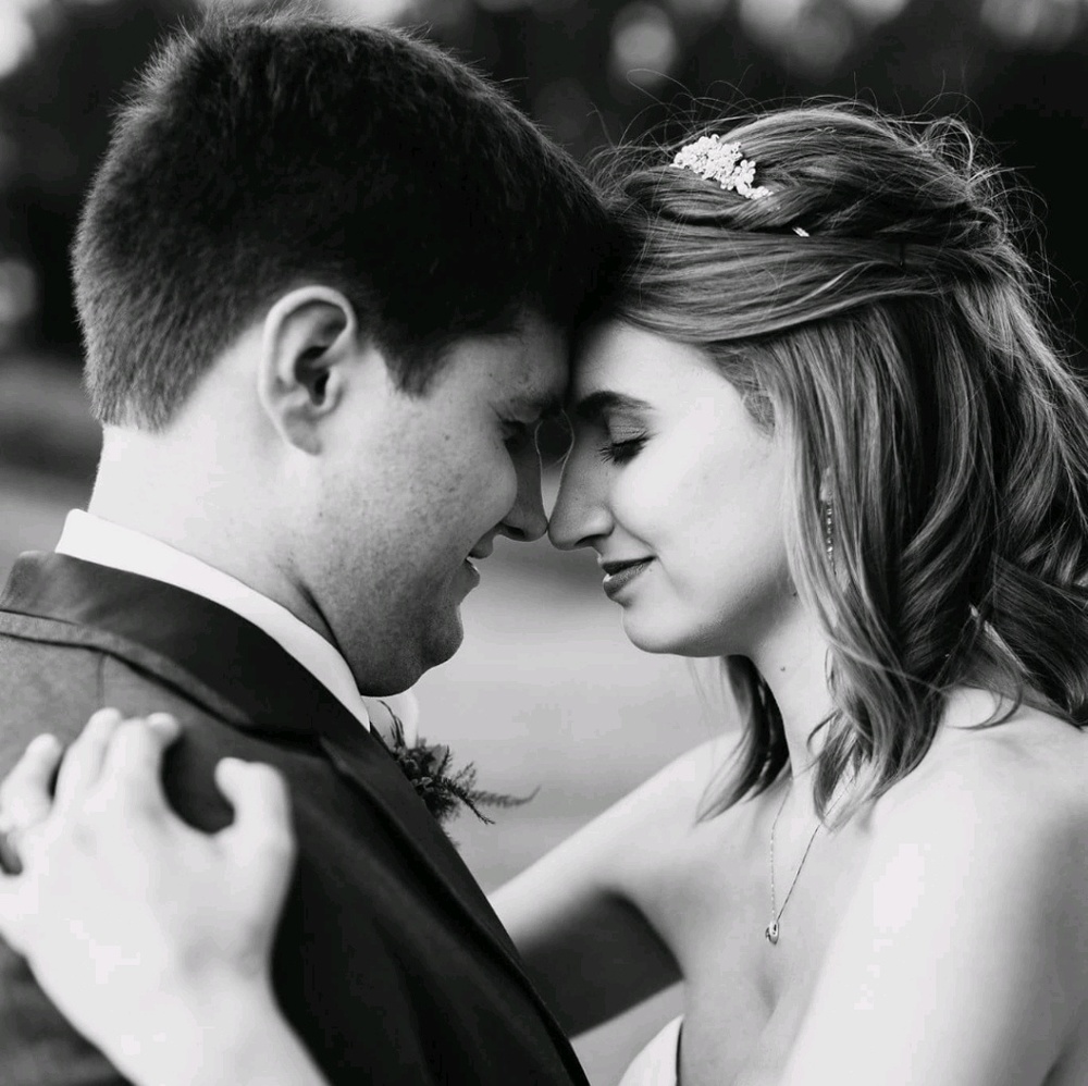 Meet your Posher, Emilee